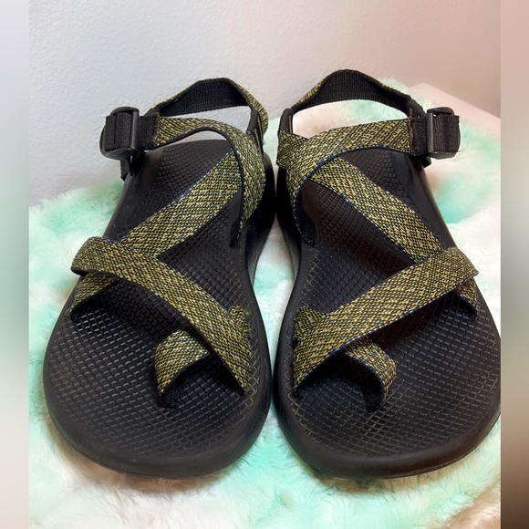 Mens Chaco Sandals - Picture 2 of 4
